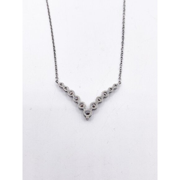 JCM Cubic Zirconia Chevron Necklace Silver Tone V Bar Pendant Dainty Layering - Picture 3 of 8